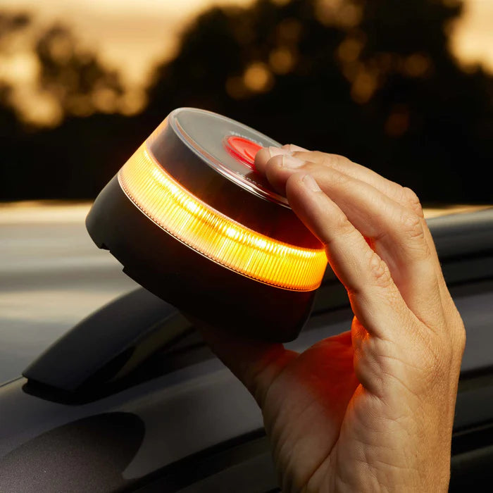 BalizaGeo V16 – Magnética IP54 y lista para 2026